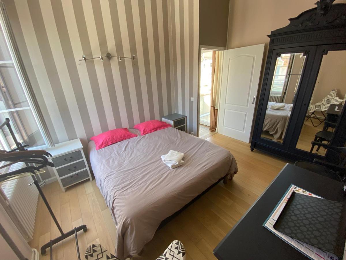 Maison De Ville Au Coeur De Saint Pierre En Auge Kültér fotó